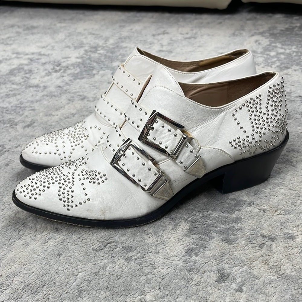 Chloe Leather Studded Buckle Strap Short Susanna Shoes White Ivory Sz 37